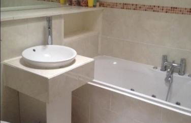 Basingstoke Townhouse - Foto 17