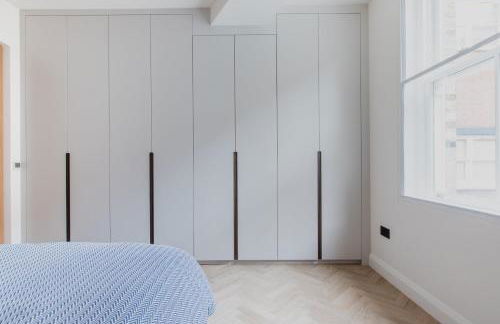 Modern Apartment & Rooms at Charing Cross - Photo 12