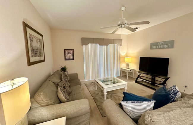 Grand Fabulous 4BR Pool Home Near Disney - Photo 11