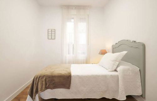 Amplio alojamiento centro barrio del Oeste - Photo 5