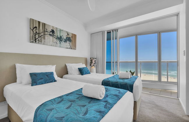 Reflection Tower Two - Foto 19