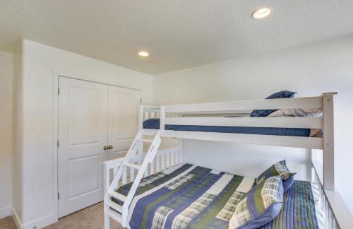 Garden City Townhome with Fireplace Near Bear Lake! - Foto 25