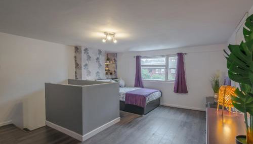 Ensuite Studio with Kitchenette Dudley DY2 - Foto 5