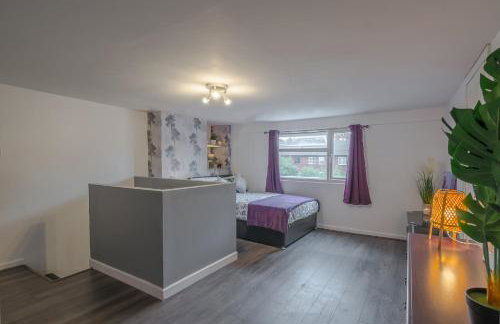 Ensuite Studio with Kitchenette Dudley DY2 - Foto 5