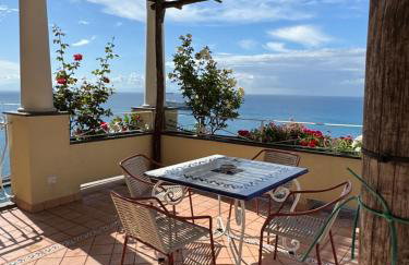 Apartments Amalfi Design Sea View accessible by 250 steps - Foto 8