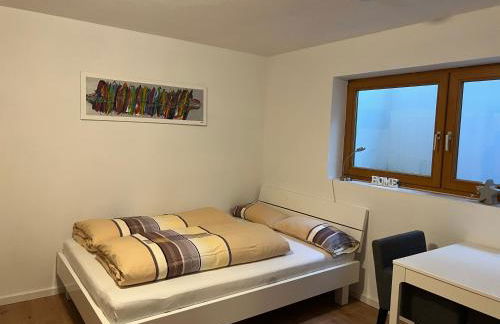 Schöne Souterrainwohnung in Seeshaupt - Foto 2