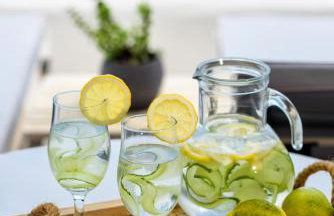 Blue Waves Suites & Apartments - To Kyma - Photo 33