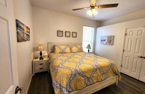 652- Spacious 5-Bedroom Villa with Pool, Spa & Scenic Lake Views - Foto 3