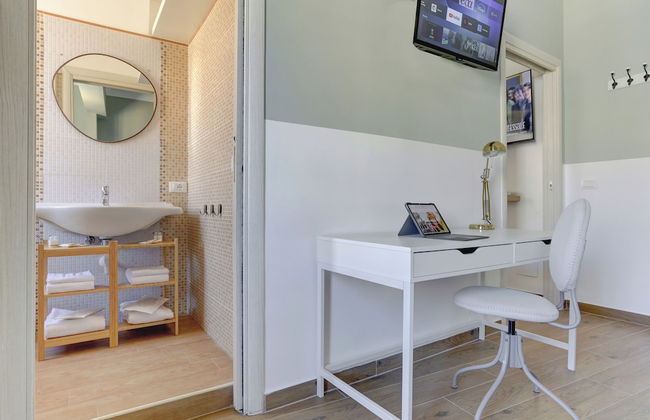 Furio Camillo Studio - Metro A - Netflix - Foto 4