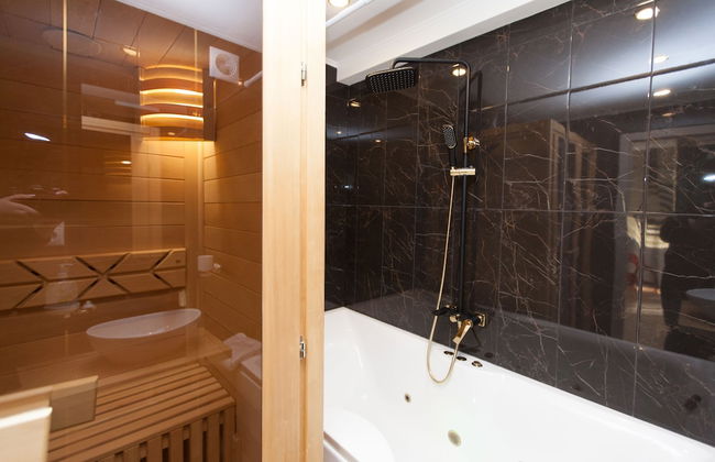 Kvart Boutique Petrovsky park - Photo 15