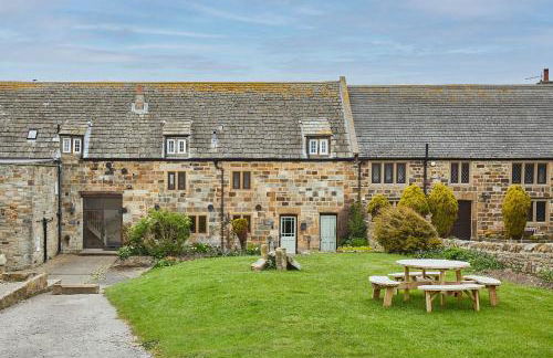 Host & Stay - The Coach House - Photo 40