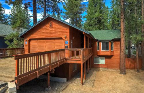 Montgomery Estates Bliss - Hot Tub, Pets, Family Fun! - Foto 1