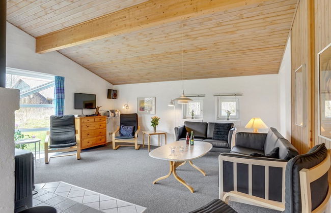 4 bedroom House in Toftlund with terrace - Photo 16