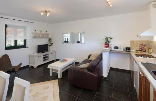 Villa Niko PET FRIENDLY 200 M FROM HIDDEN SANDY BEACH pets stays for free - Photo 73