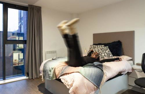 For Students Only - True Liverpool - Foto 17