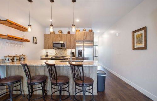 River West Buffalo Mountain Condo: On The Blue River - Foto 4