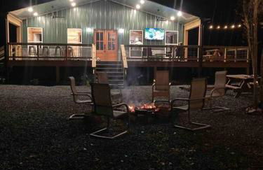 Livin on the Edge Cabin in Albert Pike, Beautiful! - Foto 48