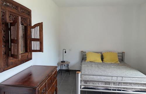 Haute-Corse Bas de villa , 2 chambres de 70 m2 , vue mer , jardin et terrasse - Foto 17