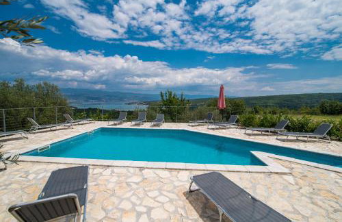 Holiday apartment Angelina with Seaview and swimming pool - Photo 6