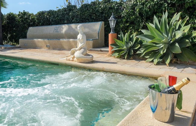 Modern Villa With Pool Near Town - Foto 18