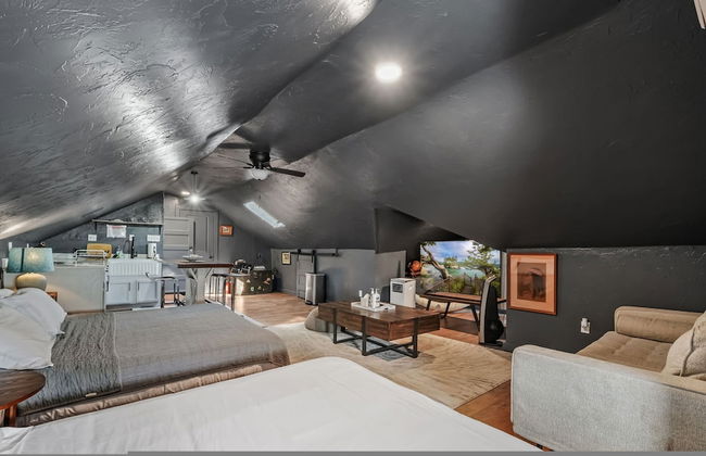 3-story 6-bedroom 4 Bathrooms 3min-asian Dist - Foto 48