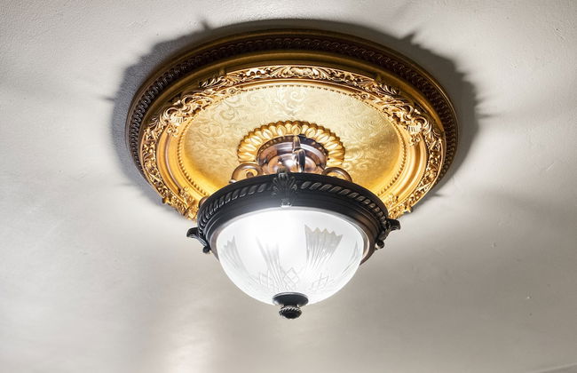 The New Star Motel with Studio-Kitchens: 1950s Extended-Stay Lodging and Retreat Center - Photo 47