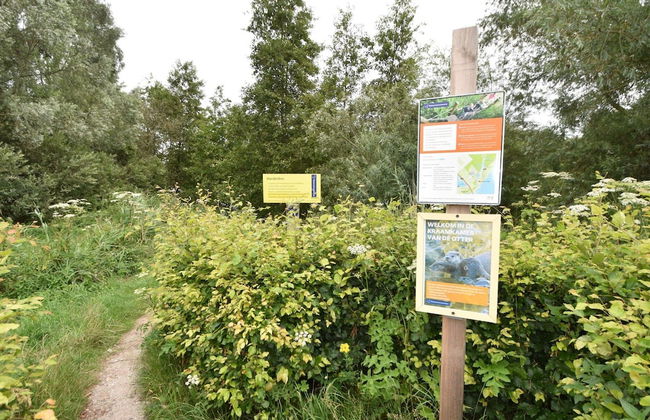 Water Villa With Garden and Jetty Near Harderwijk - Photo 27