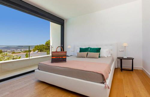 Ibiza Town Modern Villa Sleeps 10 - Photo 24