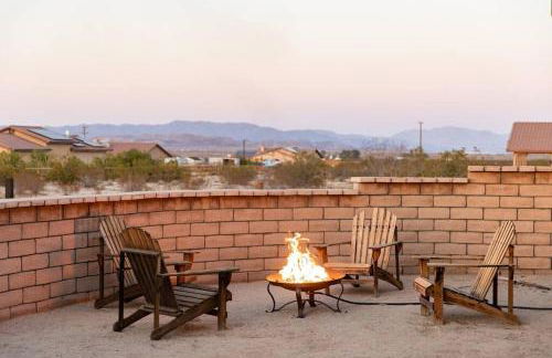 Sun Runner - Serene desert home w/pool & hot tub - Foto 23