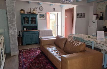 Bonvivan House - Photo 11