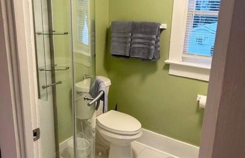 Cute and Cozy Apt Near Historic Downtown Sanford - Foto 8