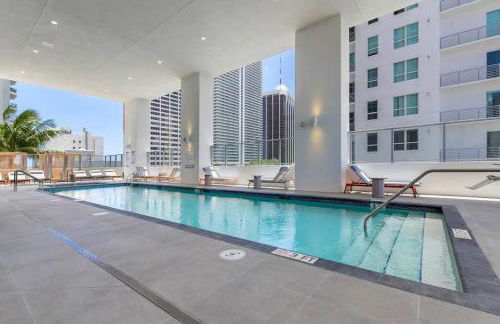 Charming 2 BR Downtown Miami 2106 Free Parking - Foto 32