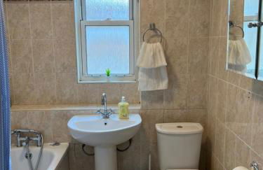 Lovely Entire Flat with Private Balcony in Euston-Central London - Foto 20