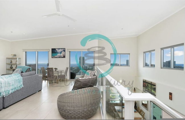 Pinnacle Penthouse Escape Panoramic Views Pool - Photo 12