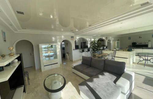 Bel appartement Vue sur la Marina Classé 3 étoiles - Photo 5