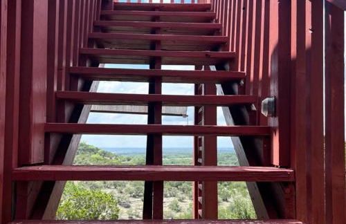 Entire 2br 2ba hilltop view home Sleeps 8 pets 4 acres Jacuzzi Central AC Kingbeds Office Free WiFi Parking Full Kitchen Refrigerator Washer Dryer Furnished Three 3 Large Sunset Dining Patios Grill Stovetop Oven Hiking Wildlife Firepit Quiet very Secluded - Foto 60