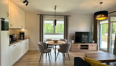 APARTAMENTY "LA VILLA" DELUXE z dwoma sypialniami, salonem, balkonem, prywatnym parkingiem, blisko centrum - Słoneczna Polana - Foto 4