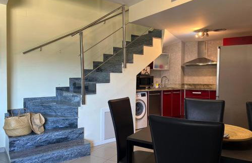 Duplex Piscina y Parking MasBlau Beach by Host&Joy - Foto 49
