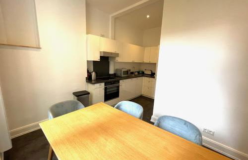 Park Lane Business-Apartment - Photo 13