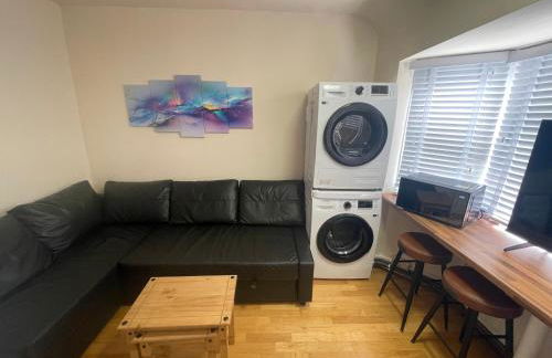 2 Bed Flat near Heathrow Airport & Elizabeth Line - Foto 21