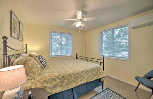 Kentucky Lake Cabin with Private Dock and Fire Pit - Foto 11