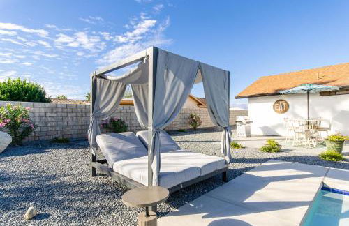 Zen Palm Springs Villa Pool and Mountain View - Foto 46