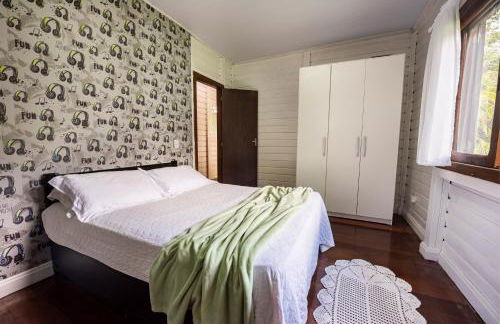 Casa Rústica com Piscina Privativa, Banheira de Hidromassagem, Ar-Condicionado, Pet friendly - Refúgio na Natureza a 5 Minutos do Centro de Imbituba, Perfeita para Famílias e Grupos - Photo 21