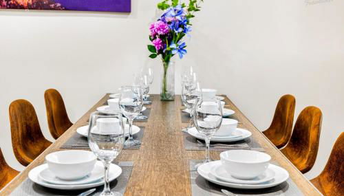 Spacious 9BR Home with Parking and Near DTLA - Foto 4