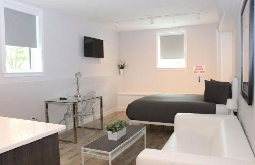 A Stylish Stay w/ a Queen Bed, Heated Floors.. #1 - Foto 3