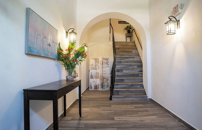 Hugo's Rental - Photo 66