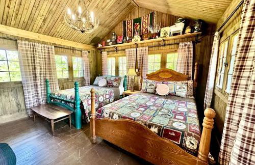 Tranquil Riverfront Cabin Retreat with Wildlife, Trails & Open Skies in Tahlequah, Oklahoma - Foto 52