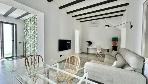 Piso con patio,mascotas aptas - Foto 2