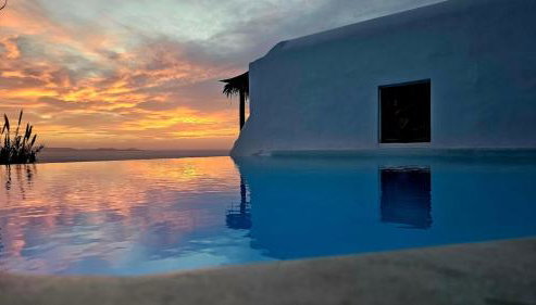 ELLI TROPiCAL LUXURY SUITES SUNSET-INFINITY POOL- SEA SIDE-NEAR CENTER PARKING - Foto 3