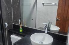 SUPER FLAT 180 graus em Angra dos Reis , Frente Mar na Marina Piratas com estacionamento - Foto 25